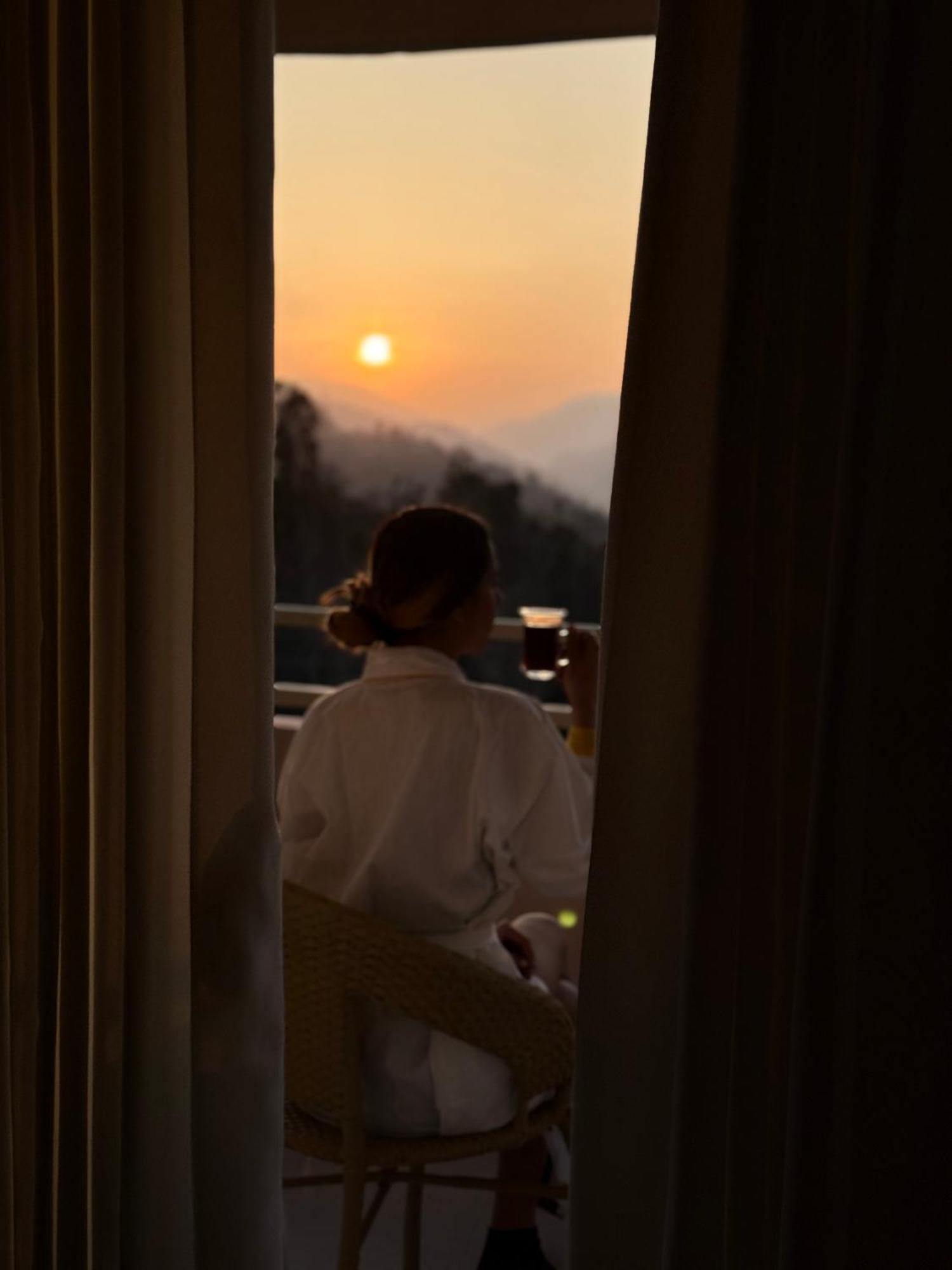 Nazaara -Thhpsociety - Mukteshwar - Witness The View From Your Bed Zewnętrze zdjęcie